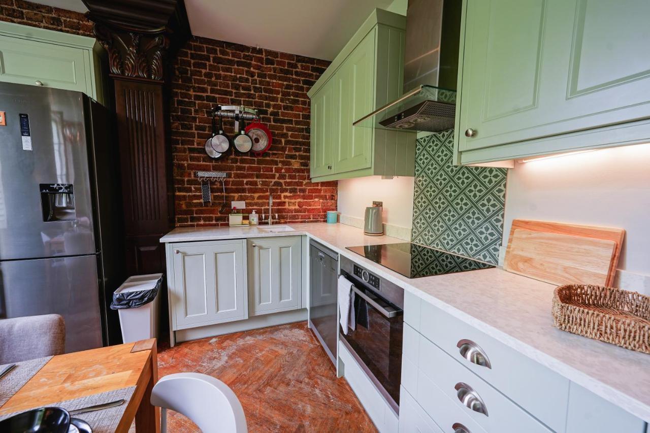 Classic Paddington 2-Bedroom Apartment Londra Exterior foto